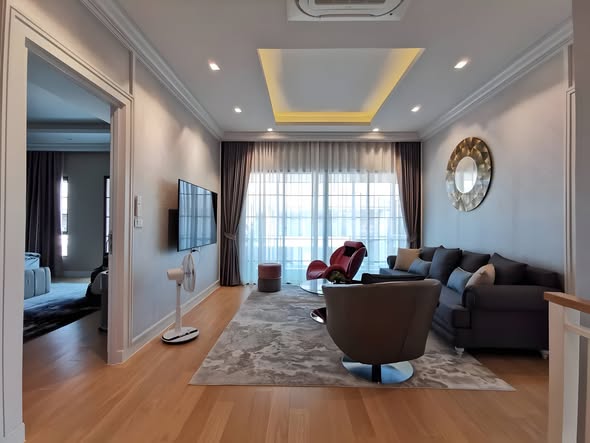 living room and bedroom of เศรษฐสิริ พหล-วัชรพล Setthasiri Phahol – Watcharapol