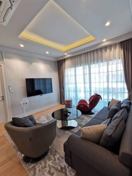 living room and bedroom of เศรษฐสิริ พหล-วัชรพล Setthasiri Phahol – Watcharapol