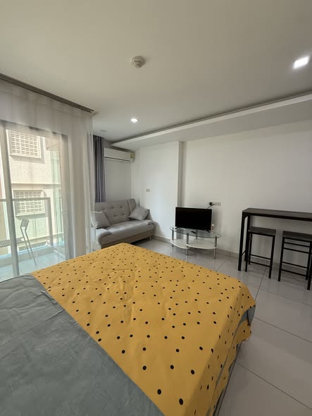 bedroom of Siam Oriental Plaza