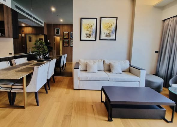 living room and room interior of Siamese Exclusive 31