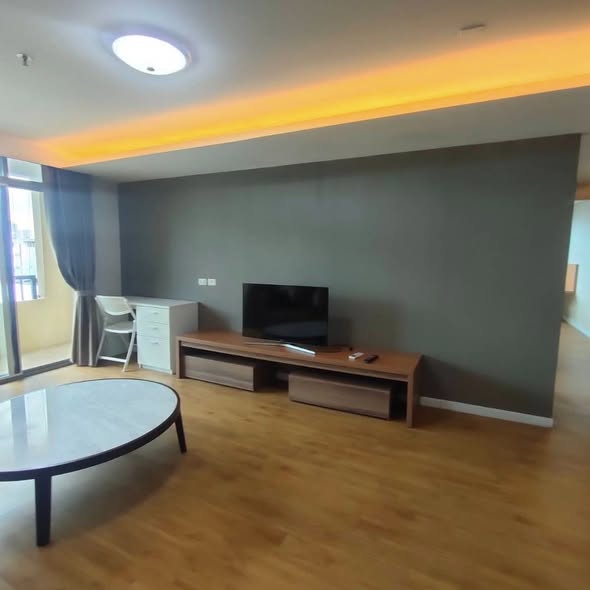 bedroom of Siamese Nang Linchi Condo
