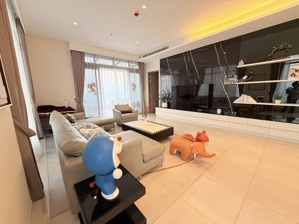 living room and bedroom of Siamese Sukhumvit 48 ไซมิส สุขุมวิท 48