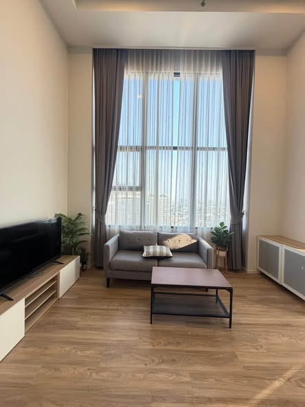 living room and room interior of Siamese Sukhumvit 48 ไซมิส สุขุมวิท 48