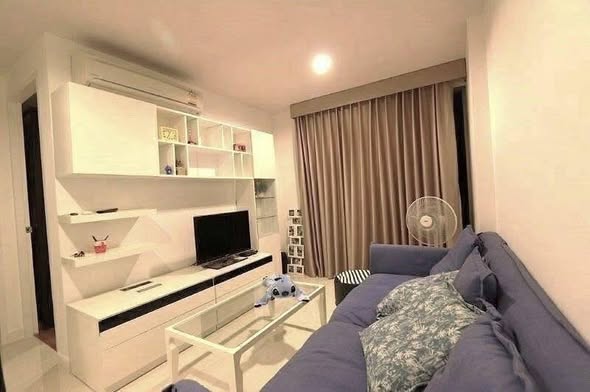 bedroom and living room of Silk Phaholyothin 9