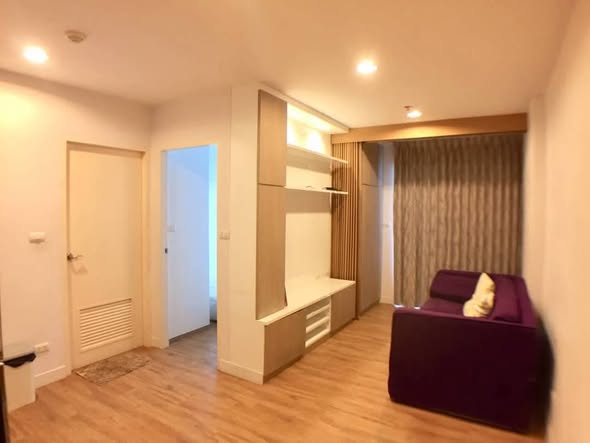 bedroom and room interior of Silk Place Phaholyothin Laksi