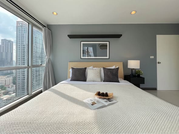 bedroom of Silom Suite Condominium