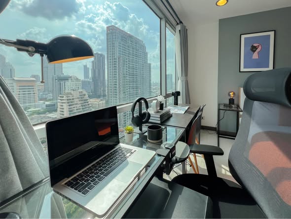 Silom Suite Condominium