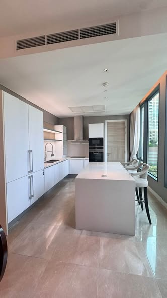 kitchen of Sindhorn Residence