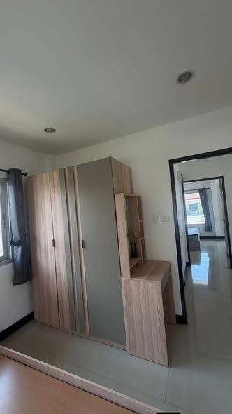 room interior of Sinthavee Green Ville 2