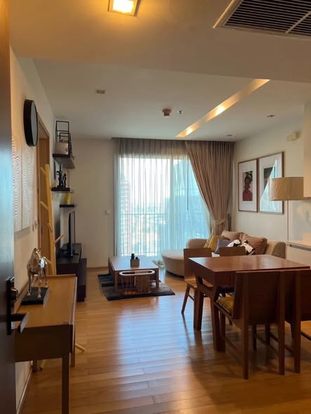 bedroom and living room of Siri at Sukhumvit