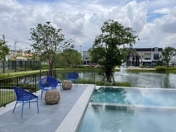 pool of สิริ เพลส เมกาบางนา Siri Place Mega-Bangna