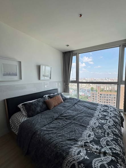 bedroom of Sky Walk Residences
