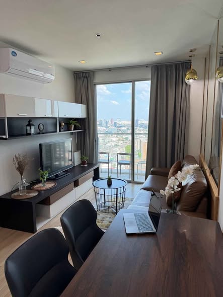 Sky Walk Residences