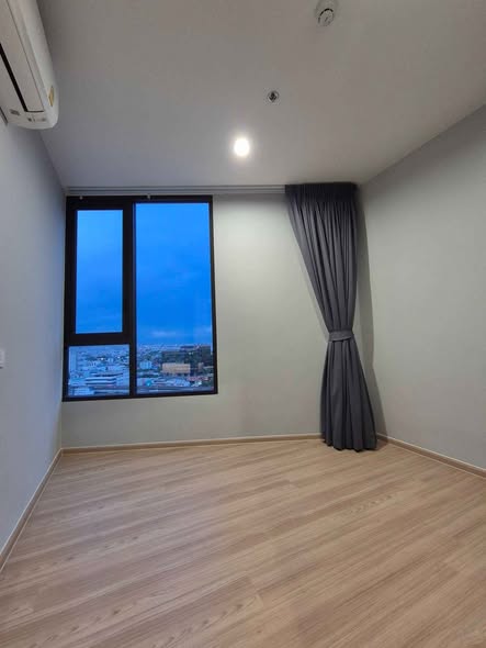 bedroom of Skyrise Avenue Sukhumvit 64