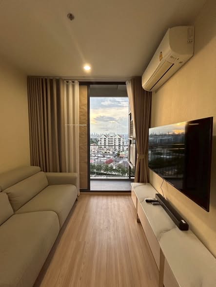 bedroom of Skyrise Avenue Sukhumvit 64