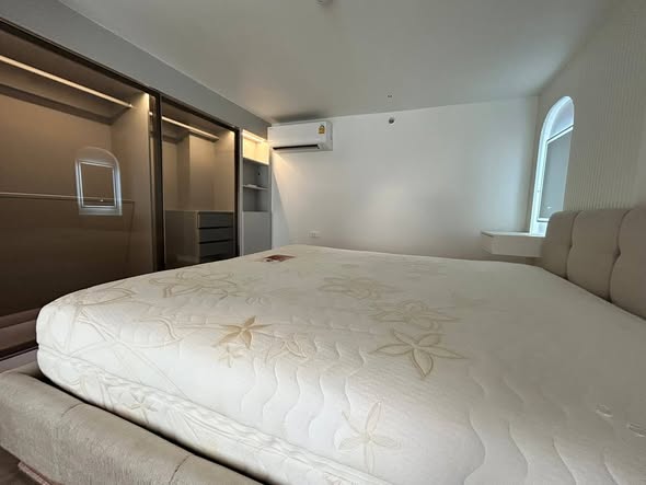 bedroom of So Origin Kaset Interchange