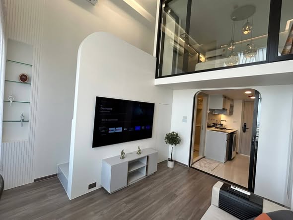 living room and room interior of So Origin Kaset Interchange