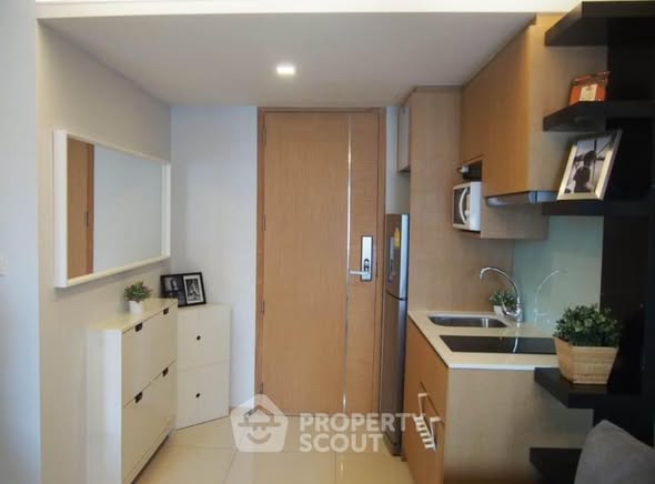 room interior of Socio Ruamrudee