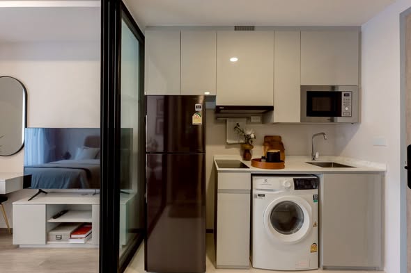 bedroom and room interior and bathroom of SOHO​ BANGKOK​ RATCHADA​