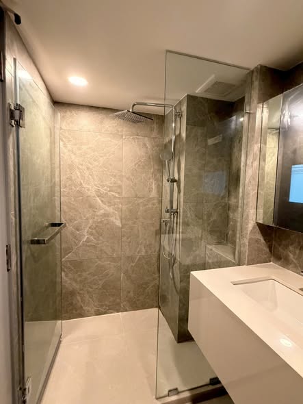 room interior and bathroom of SOHO​ BANGKOK​ RATCHADA​