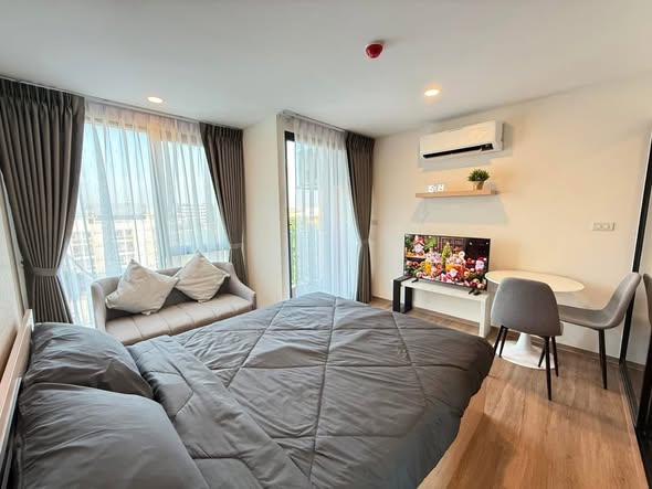 bedroom of Soi Ratchadaphisek 32