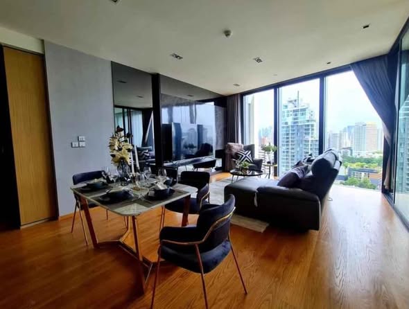 living room of Soi Sukhumvit 32