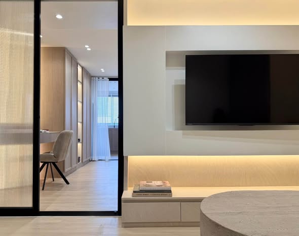 living room and room interior of Sritana Condominium 2