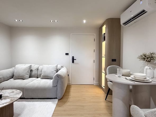 living room and room interior of Sritana Condominium 2