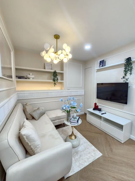 living room of SRIVARA MANSION 2