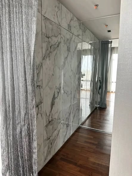 room interior of StarView Rama 3