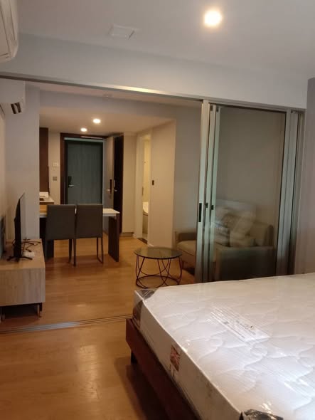 bedroom and room interior of Suanbua Residence (Ari – Ratchakru)