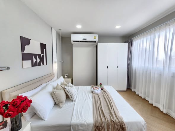 bedroom of Sub Kaew Tower