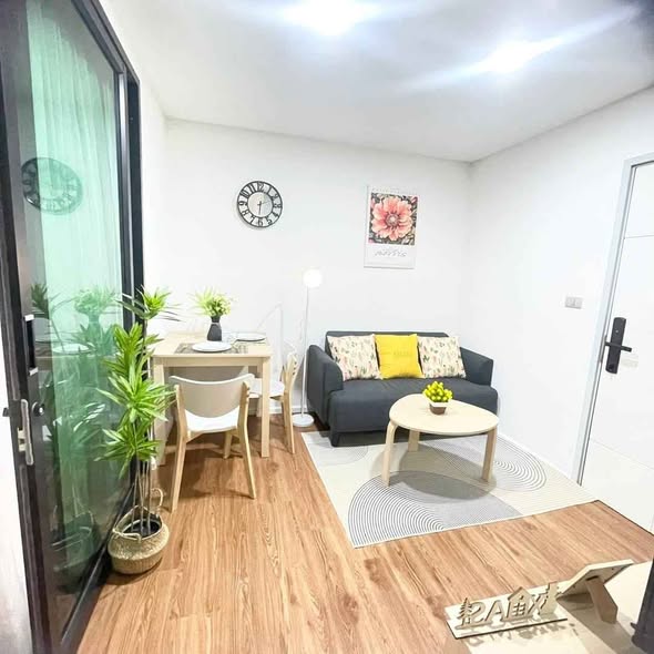living room and bedroom of Sukhumvit 76