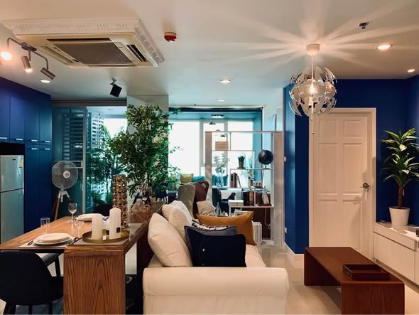 living room of Sukhumvit Living Town