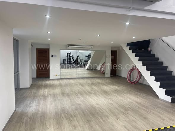 Sukhumvit Suite