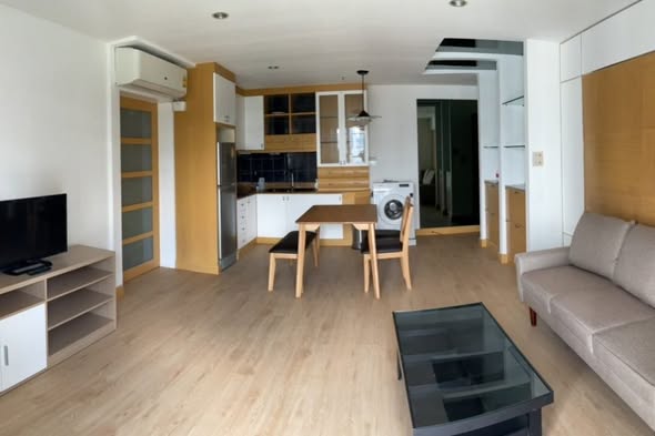 living room of Sukhumvit Suite