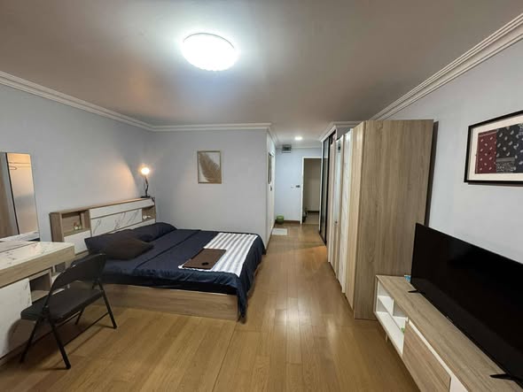 bedroom of Sunshine Condominium