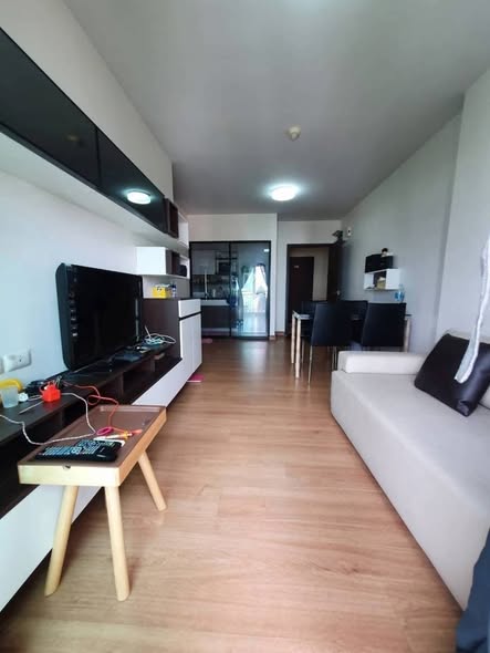 living room of Supalai City Resort – Phaholyothin 32