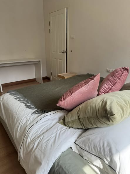 bedroom of Supalai City Resort Bearing Station (Sukhumvit 105)