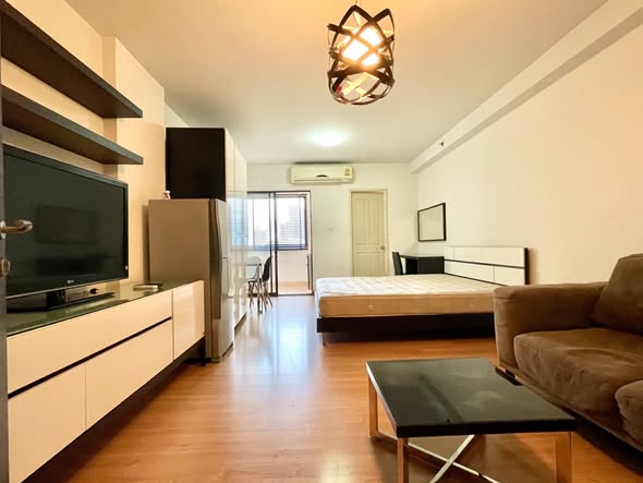 bedroom of Supalai City Resort Ramkhamhaeng