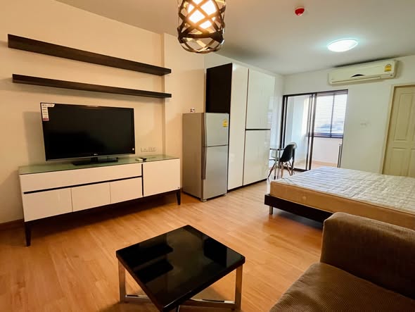 bedroom of Supalai City Resort Ramkhamhaeng