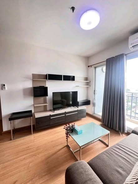 bedroom and living room of Supalai City Resort Ratchada-Huai Khwang