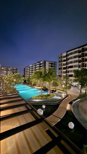 pool of Supalai City Resort Sukhumvit 107