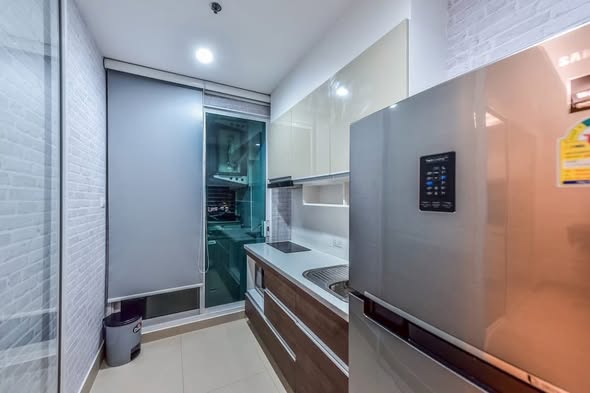 room interior and bathroom and kitchen of Supalai Elite Phayathai