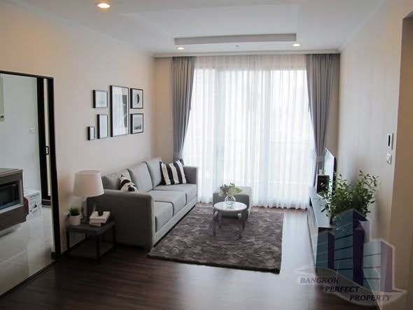 bedroom and living room and room interior of Supalai Elite Sathon – Suan Phlu
