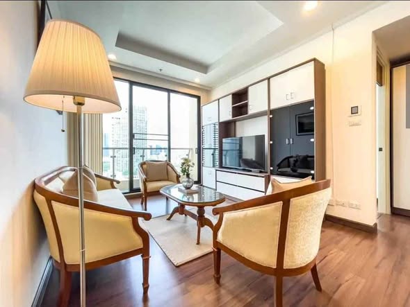 living room and room interior of Supalai Elite Sathon – Suan Phlu