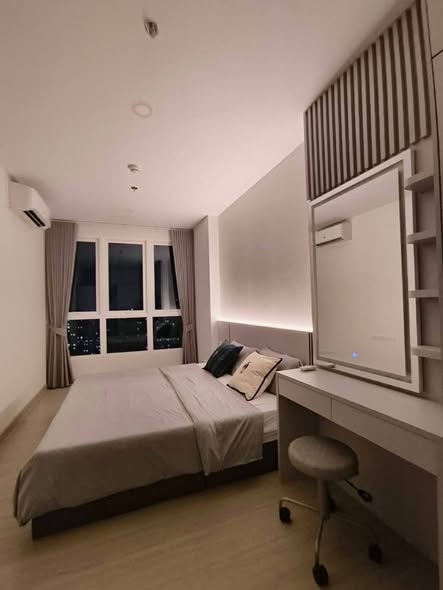 bedroom of Supalai Loft Sathon-Ratchaphruek