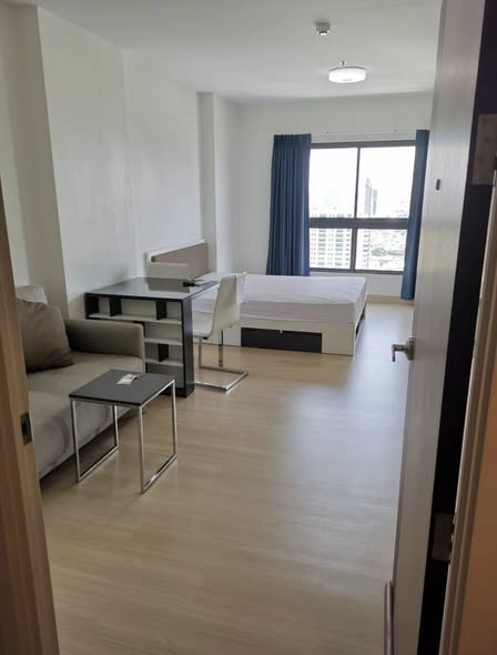 bedroom of Supalai Loft Talat Phlu Station