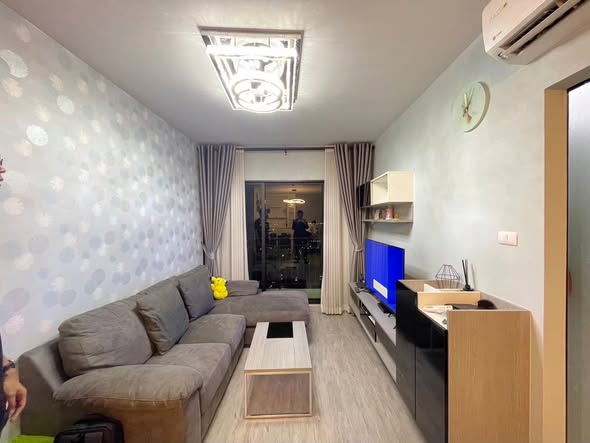 bedroom and living room of Supalai Loft Talat Phlu Station