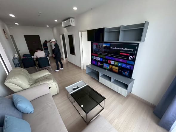 living room of Supalai Loft Yaek Fai Chai Station